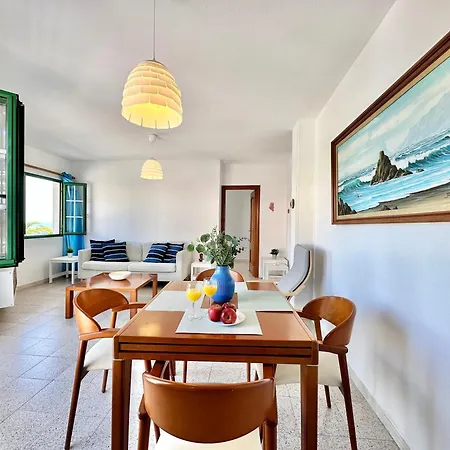 Caletas House * 坎德拉里亚