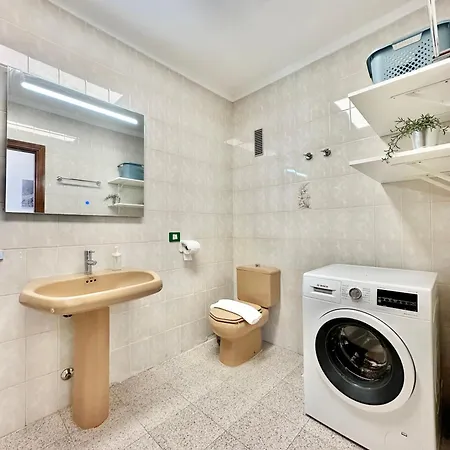 아파트 Caletas House *