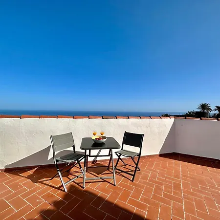 Apartament Caletas House *